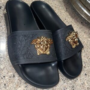 VERSACE PALAZZO MEDUSA SLIDES